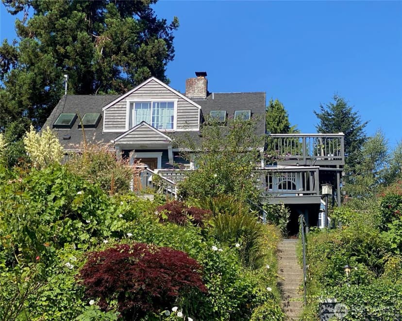 Property photo for 12321 42nd Avenue Ne, Seattle