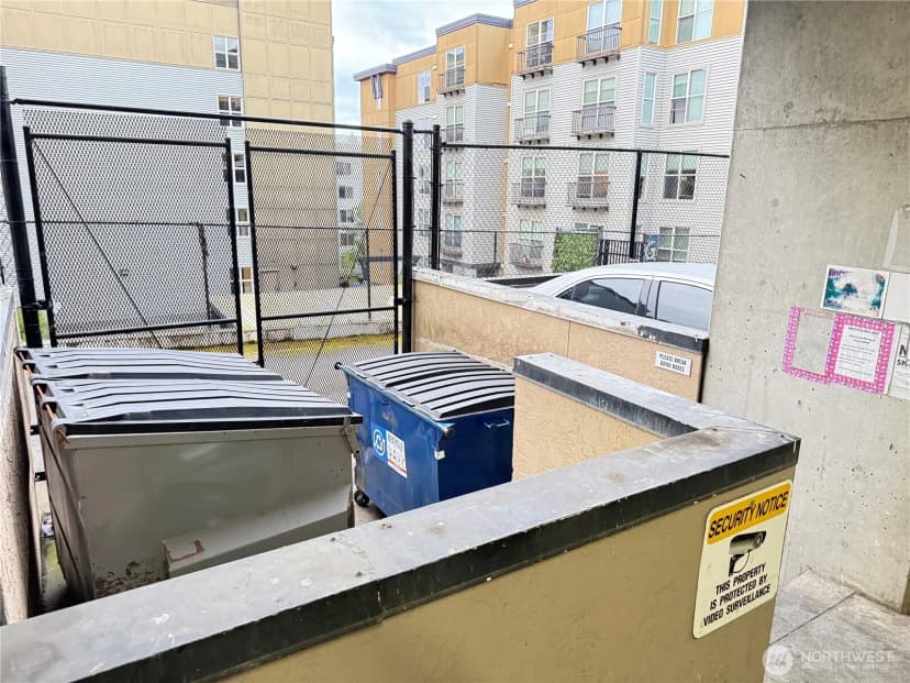 Property photo for 300 10th Avenue #b305, Seattle photo 40