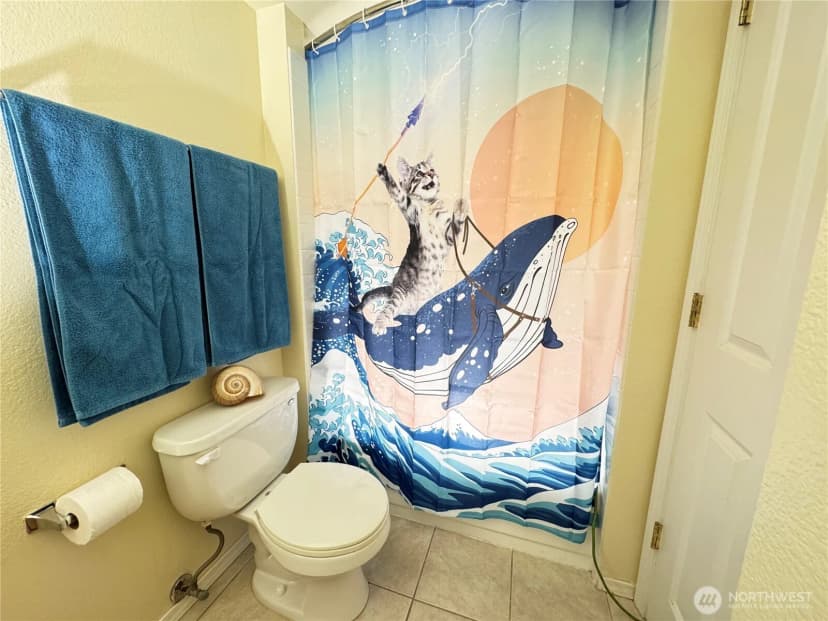 Property photo for 300 10th Avenue #b305, Seattle photo 25