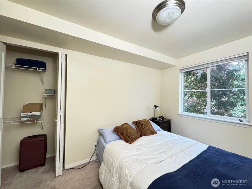 Property photo for 300 10th Avenue #b305, Seattle photo 21