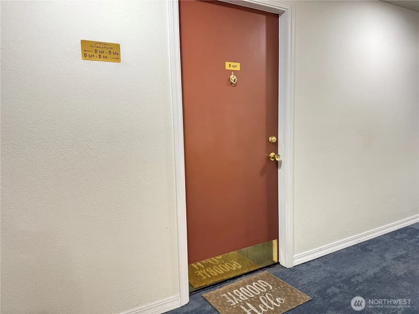 Property photo for 300 10th Avenue #b305, Seattle photo 27