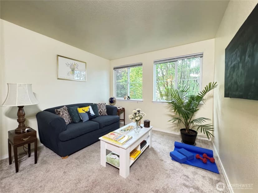 Property photo for 300 10th Avenue #b305, Seattle photo 5