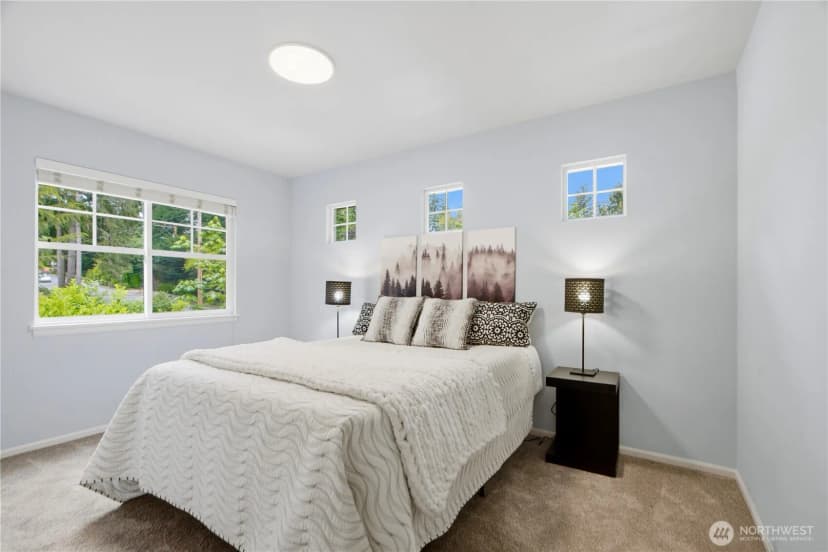 Property photo for 10115 Ne 24th St, Bellevue photo 26