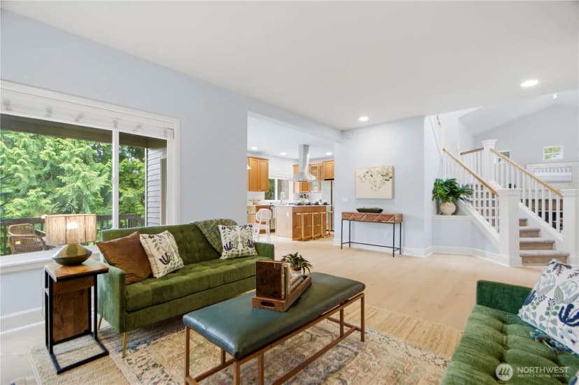 Property photo for 10115 Ne 24th St, Bellevue photo 17
