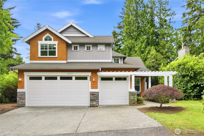 Property photo for 10115 Ne 24th St, Bellevue