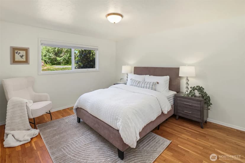 Property photo for 7061 Ne 137th Street, Kirkland photo 13