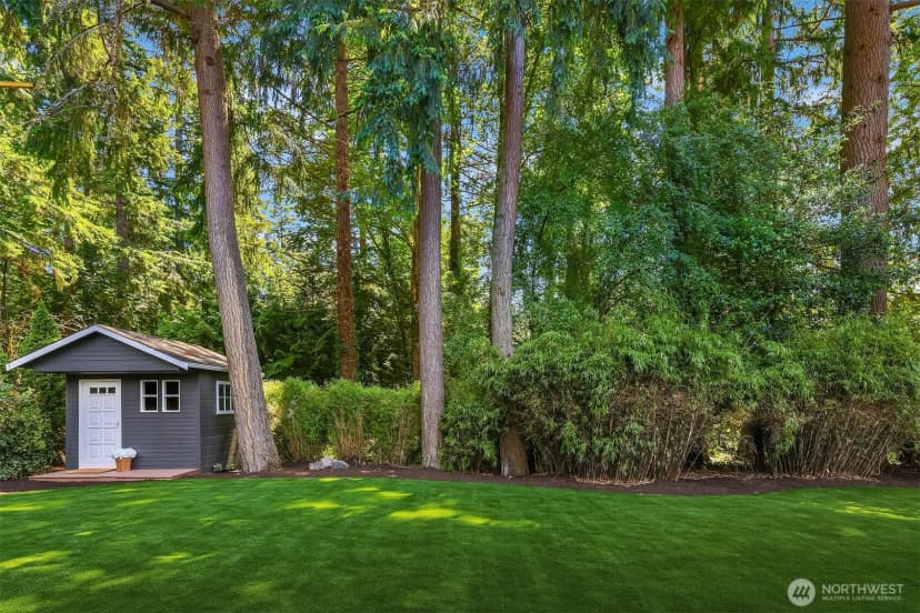 Property photo for 7061 Ne 137th Street, Kirkland photo 22