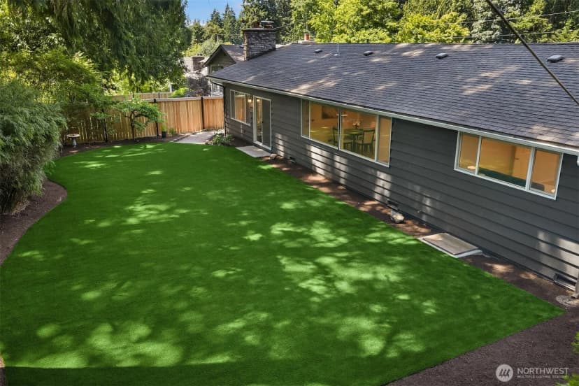 Property photo for 7061 Ne 137th Street, Kirkland photo 24