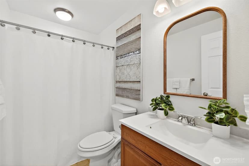 Property photo for 3415 24th Avenue W, Seattle photo 20