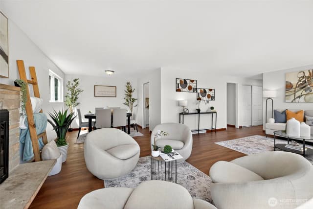 Property photo for 3415 24th Avenue W, Seattle photo 5