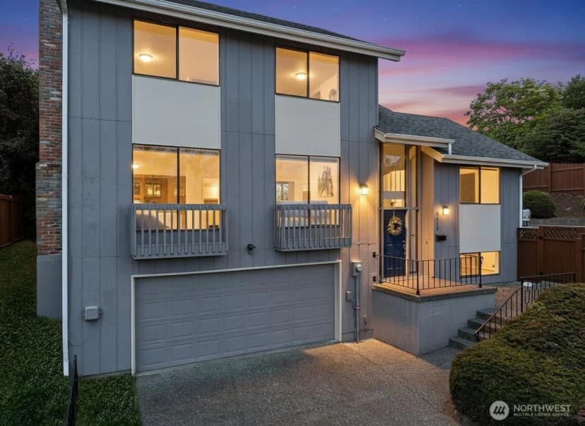 Property photo for 3415 24th Avenue W, Seattle photo 29
