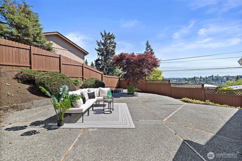 Property photo for 3415 24th Avenue W, Seattle photo 25
