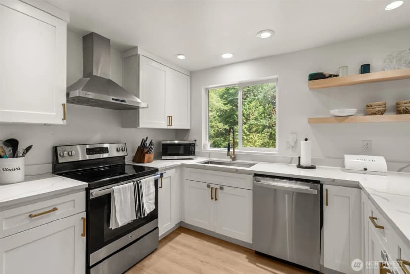 Property photo for 12611 194th Ave Nw, Gig Harbor photo 4