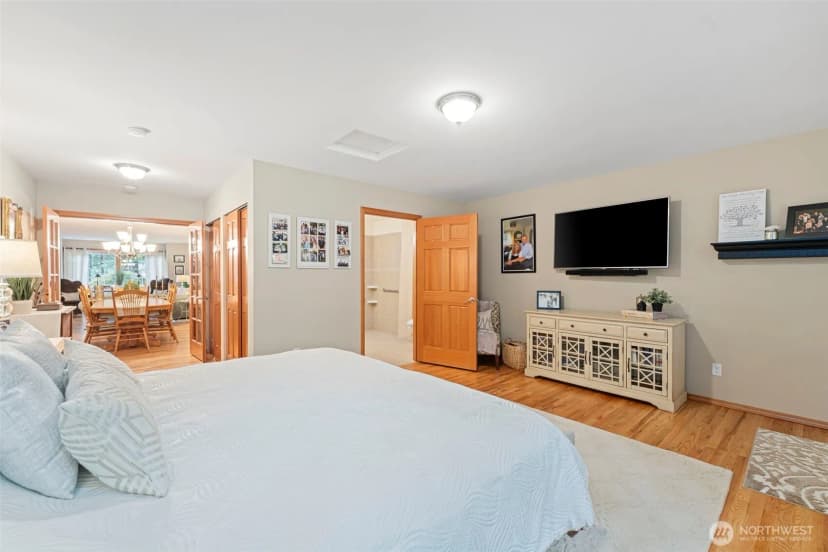 Property photo for 29315 204th Place Se, Kent photo 18