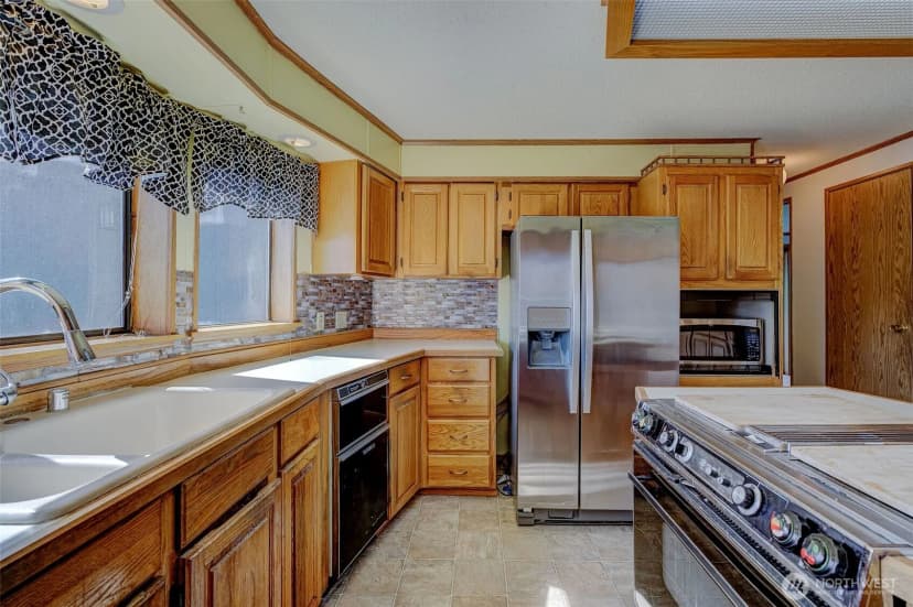 Property photo for 1308 Glacier Place #67, Wenatchee photo 11
