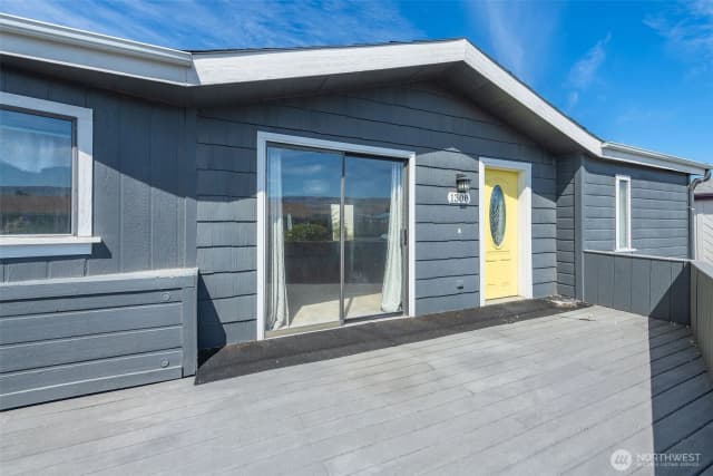 Property photo for 1308 Glacier Place #67, Wenatchee
