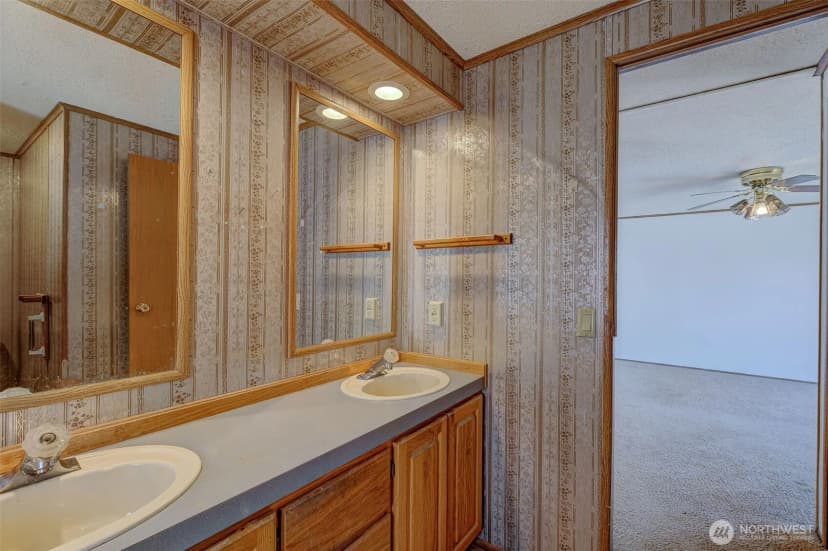 Property photo for 1308 Glacier Place #67, Wenatchee photo 18