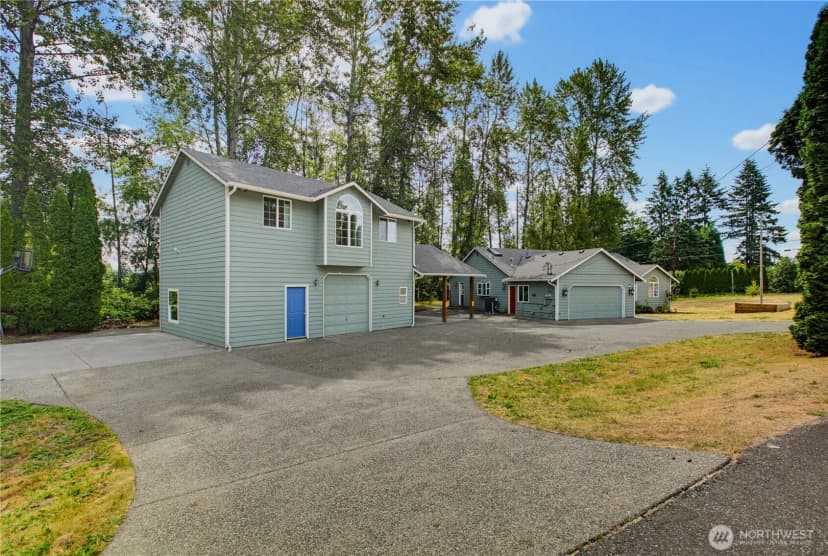 Property photo for 5511 96th Drive Se, Snohomish photo 2