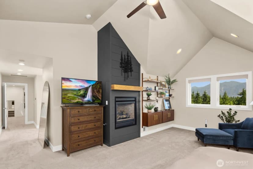 Property photo for 6924 Fairway Avenue Se, Snoqualmie photo 18