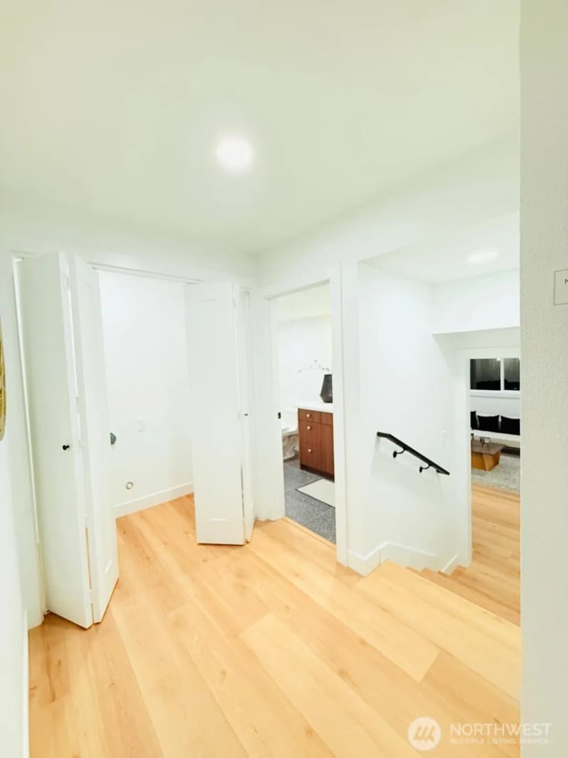 Property photo for 16142 Se 42 Place, Bellevue photo 19