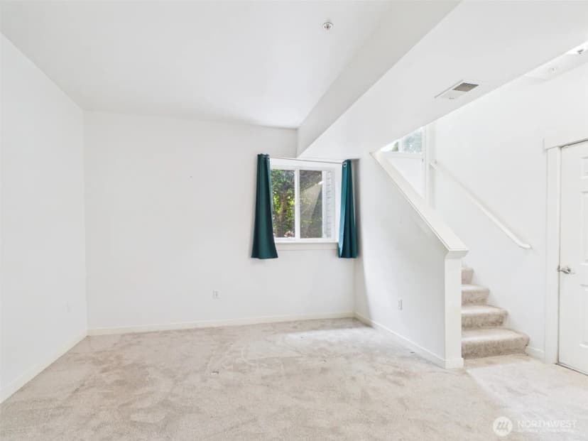 Property photo for 23120 Se Black Nugget Rd Road #a6, Issaquah photo 23