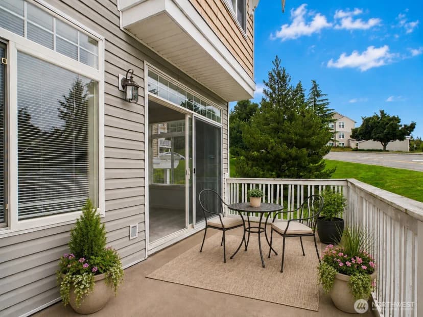 Property photo for 23120 Se Black Nugget Rd Road #a6, Issaquah photo 28