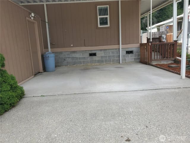 Property photo for 201 W Oakview #34, Centralia photo 2