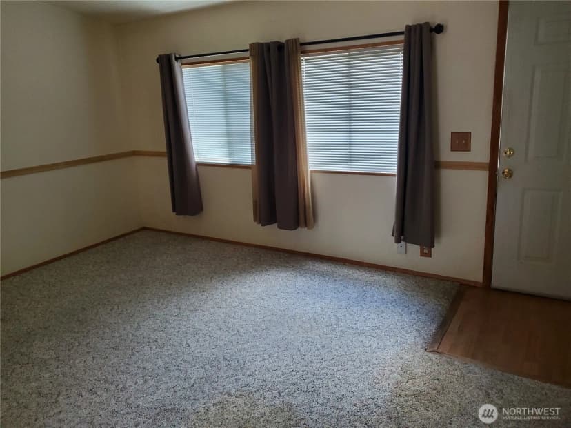 Property photo for 201 W Oakview #34, Centralia photo 18