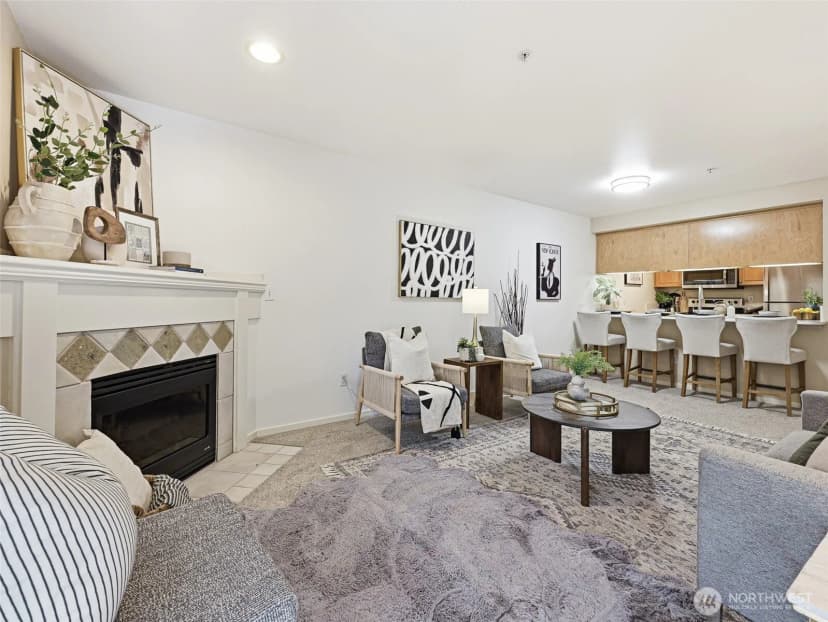 Property photo for 12345 Roosevelt Way Ne #310, Seattle photo 9