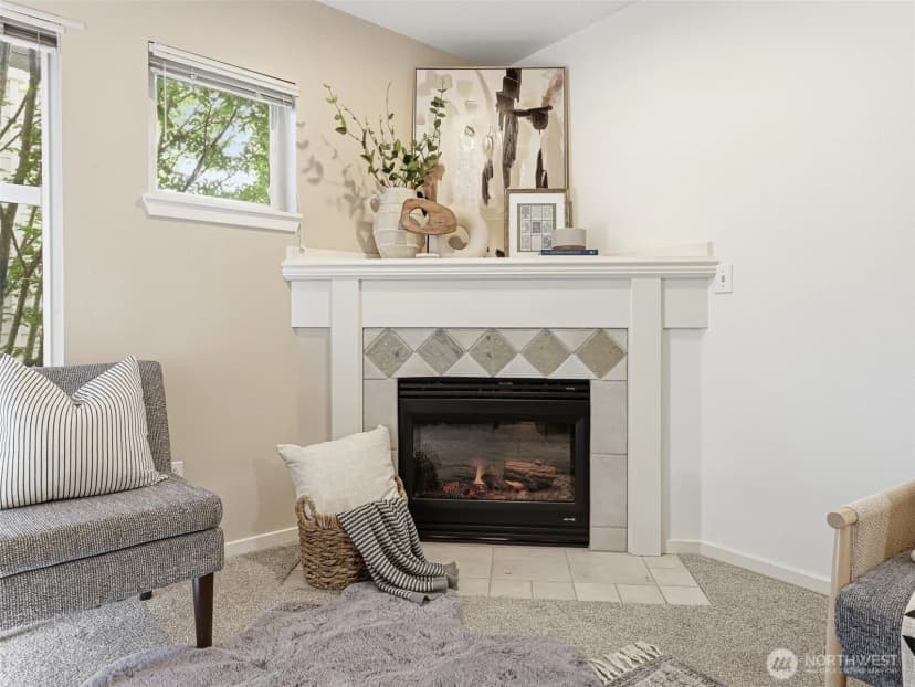 Property photo for 12345 Roosevelt Way Ne #310, Seattle photo 12