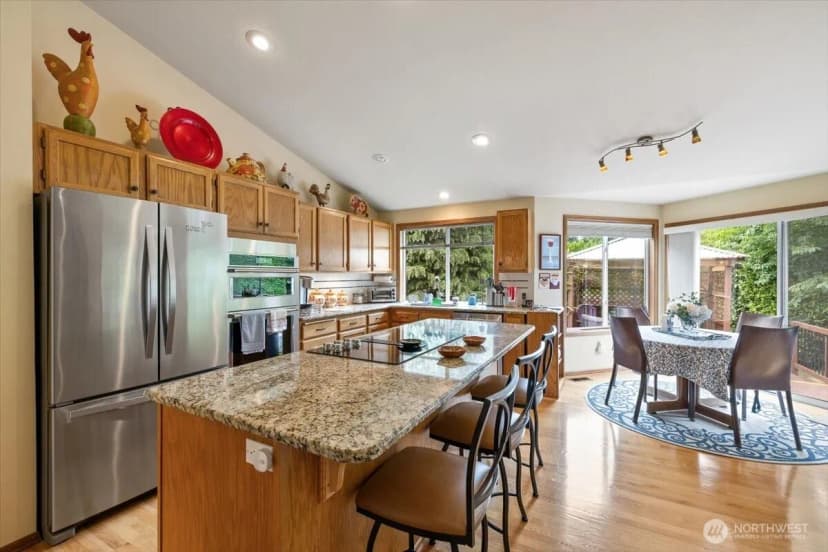 Property photo for 9806 Ne 197th Street, Bothell photo 10