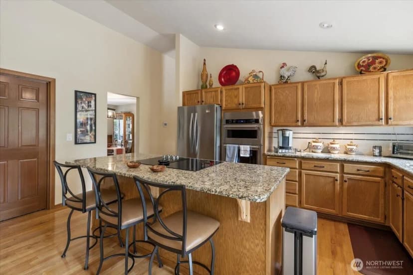 Property photo for 9806 Ne 197th Street, Bothell photo 15