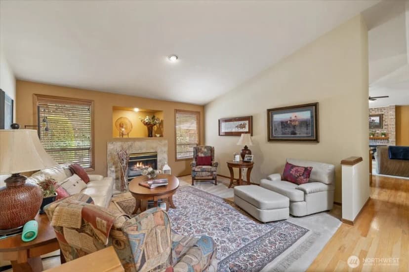 Property photo for 9806 Ne 197th Street, Bothell photo 7
