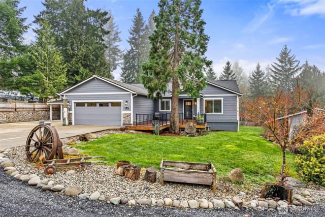Property photo for 3115 & 3119 Zenkner Valley Road Sw, Centralia