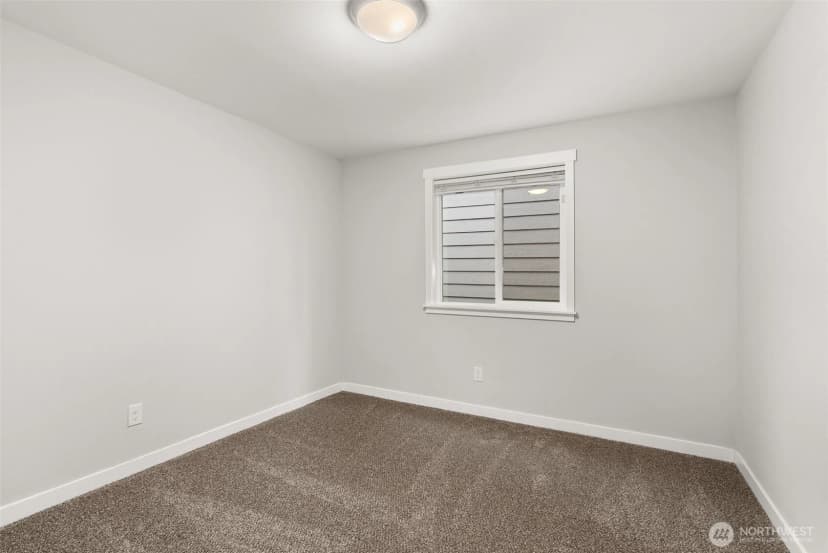 Property photo for 3115 & 3119 Zenkner Valley Road Sw, Centralia photo 21