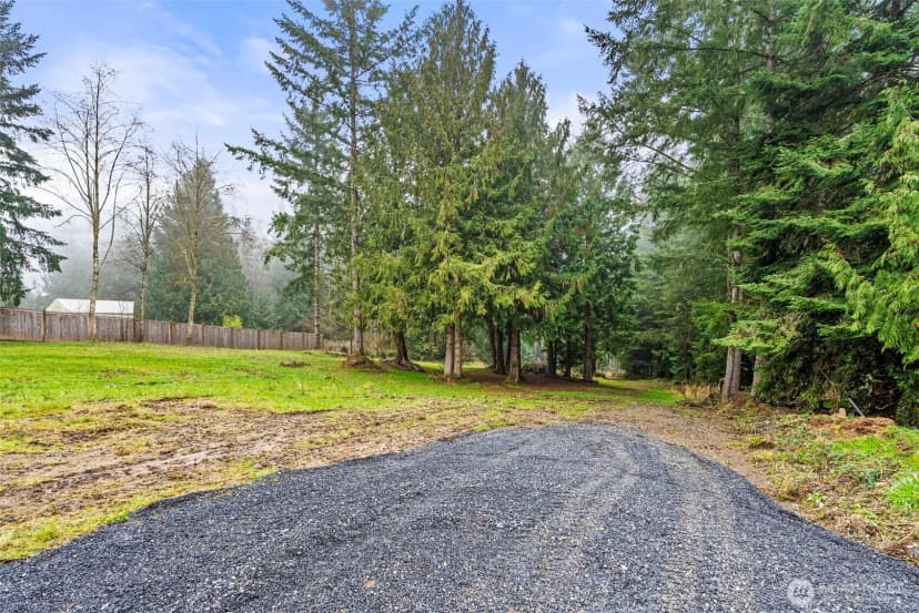 Property photo for 3115 & 3119 Zenkner Valley Road Sw, Centralia photo 33