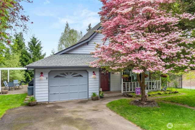 Property photo for 4914 24th Avenue Se, Lacey photo 2