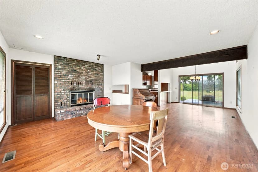 Property photo for 830 236th Street Nw, Stanwood photo 6