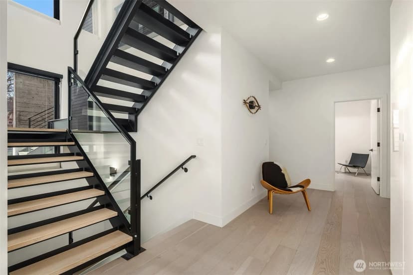Property photo for 426 Wheeler Street, Seattle photo 18