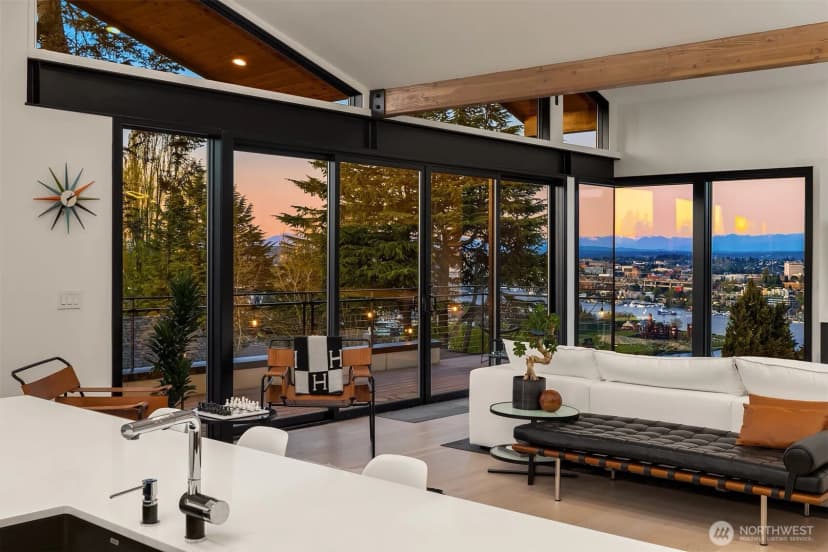 Property photo for 426 Wheeler Street, Seattle photo 6