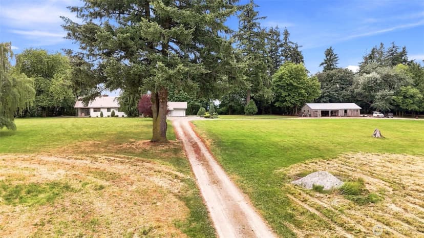 Property photo for 830 236th Street Nw, Stanwood photo 4