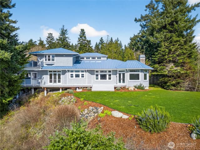 Property photo for 8651 Turners Bay Place, Anacortes photo 3