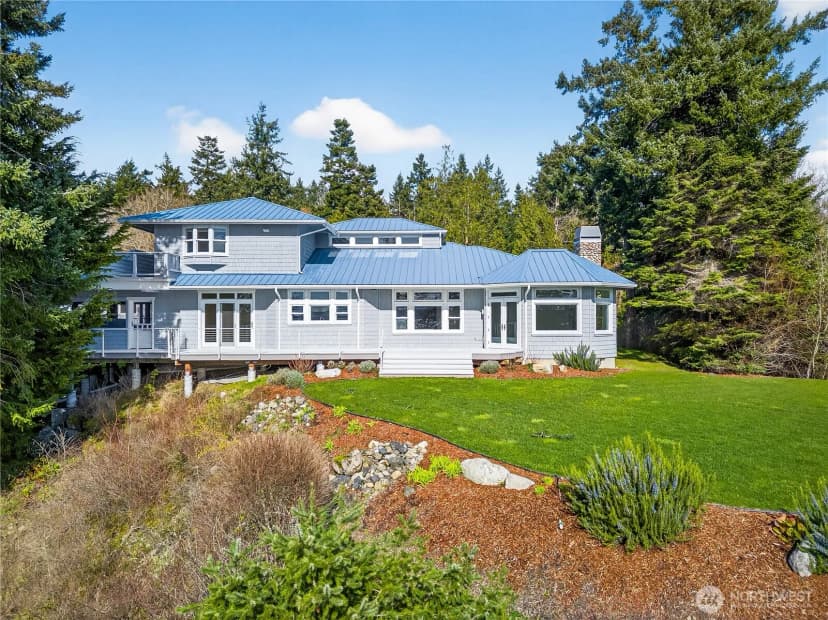 Property photo for 8651 Turners Bay Place, Anacortes photo 3