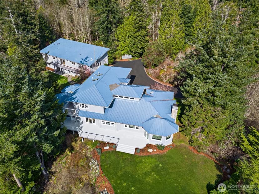 Property photo for 8651 Turners Bay Place, Anacortes photo 2