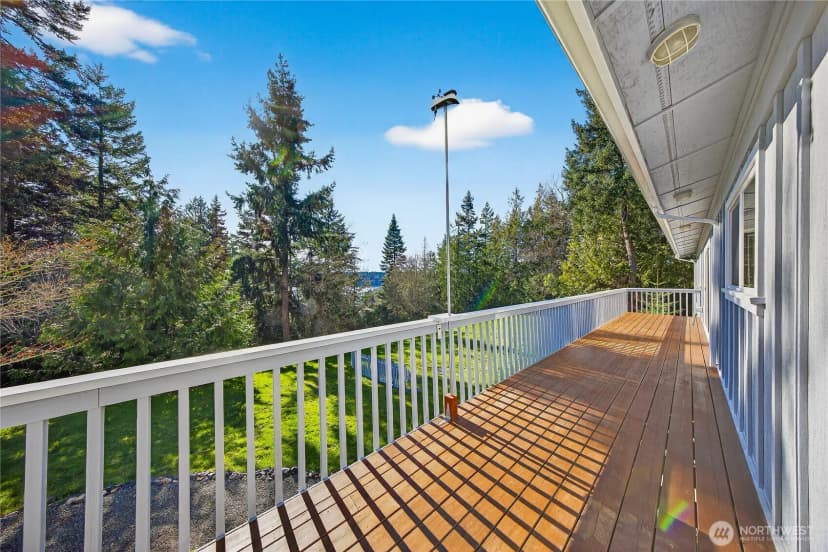 Property photo for 8651 Turners Bay Place, Anacortes photo 10
