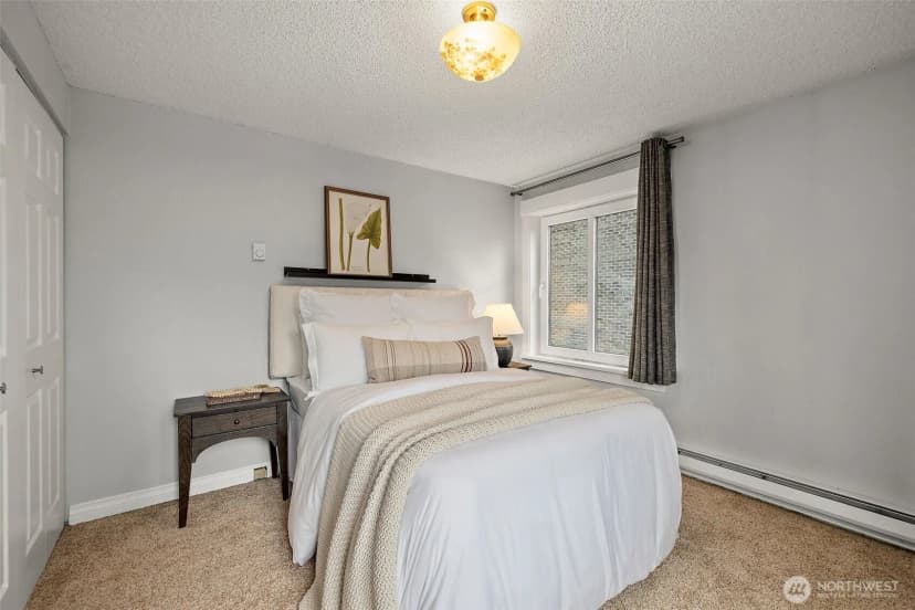 Property photo for 1300 University Street #4c, Seattle photo 11