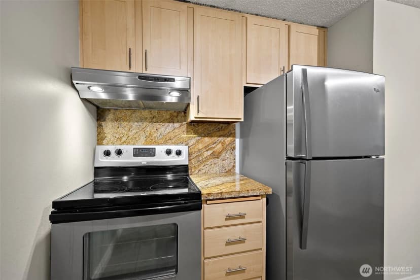 Property photo for 1300 University Street #4c, Seattle photo 7