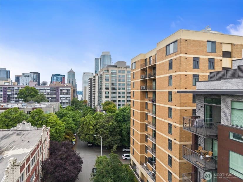 Property photo for 1300 University Street #4c, Seattle photo 32