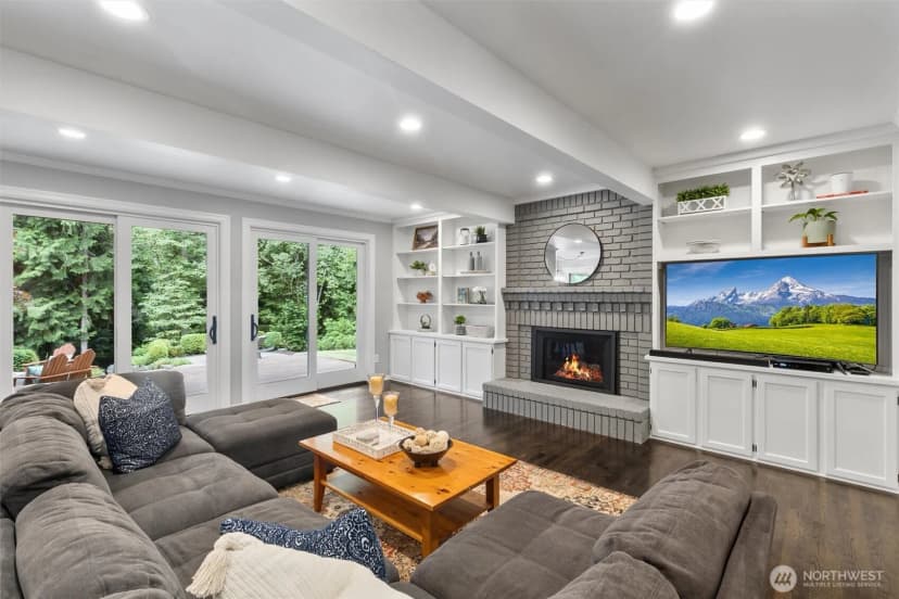 Property photo for 1017 221st Avenue Se, Sammamish photo 16