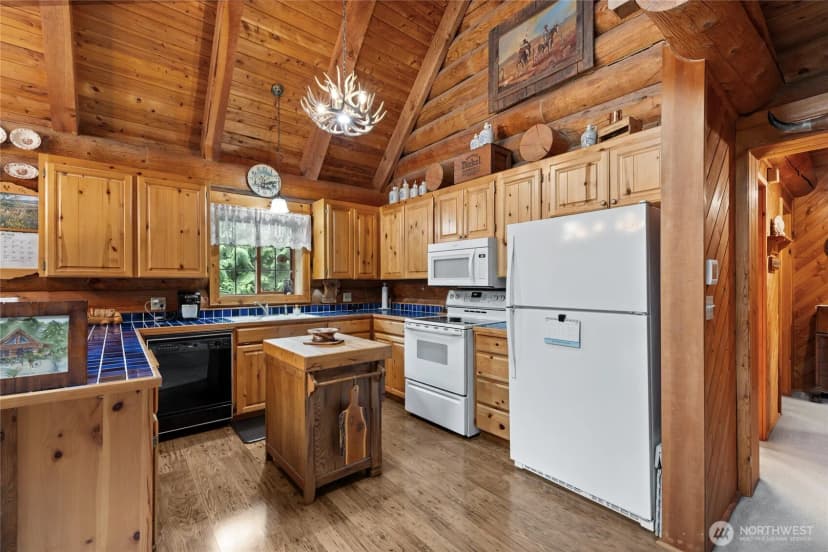 Property photo for 31116 Webster Road E, Eatonville photo 14